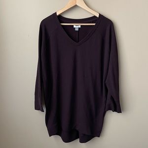 Old Navy Large V neck slouchy shirt. Purple Eggplant shirt with 3/4 sleeves